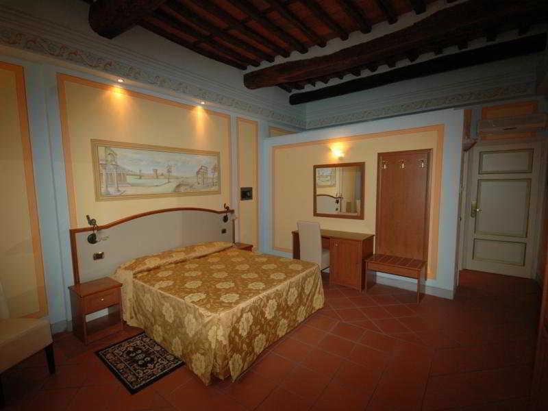 Dimora Dei Guelfi Luxury Rooms Lucca Exteriér fotografie