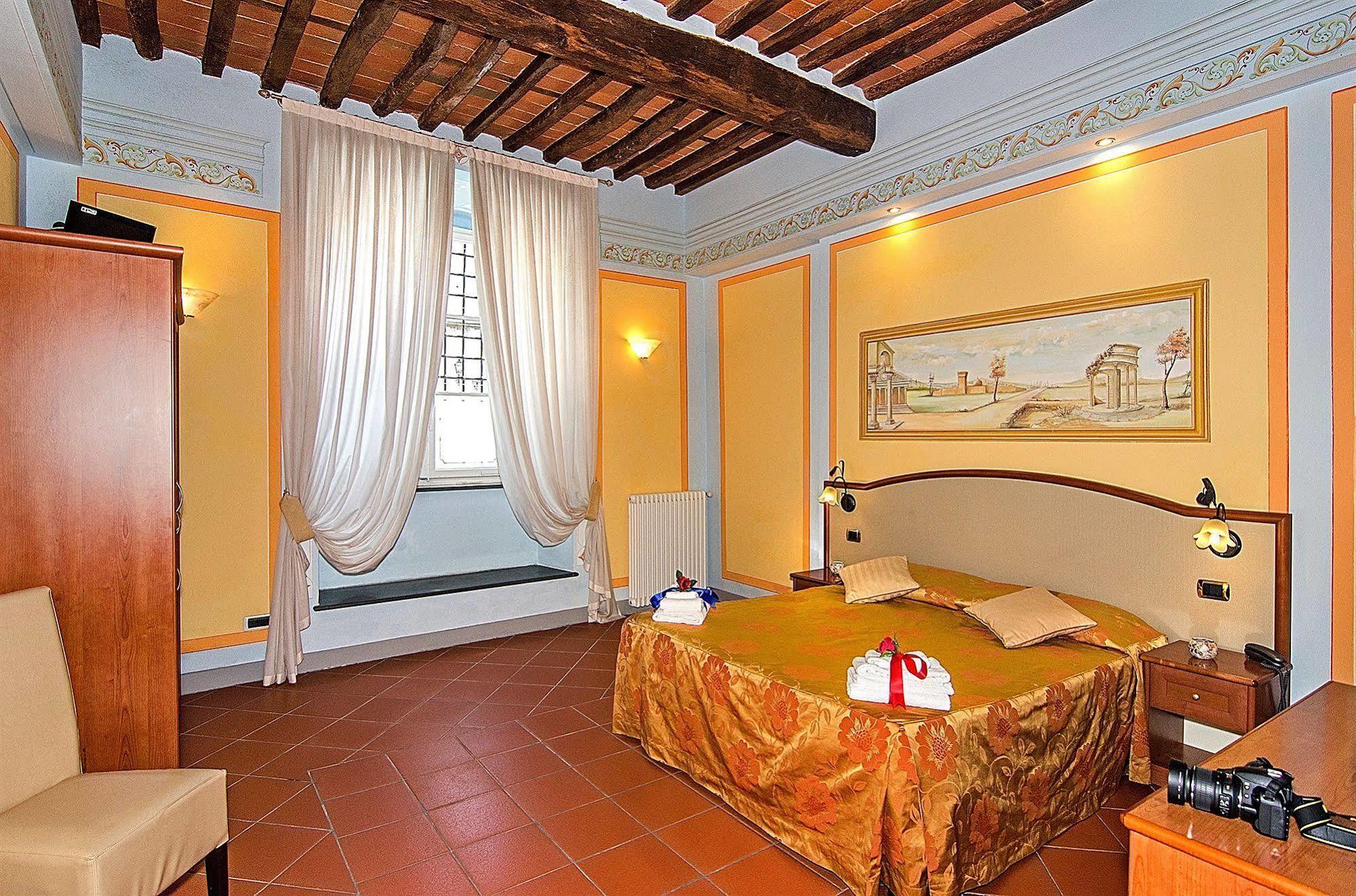 Dimora Dei Guelfi Luxury Rooms Lucca Exteriér fotografie