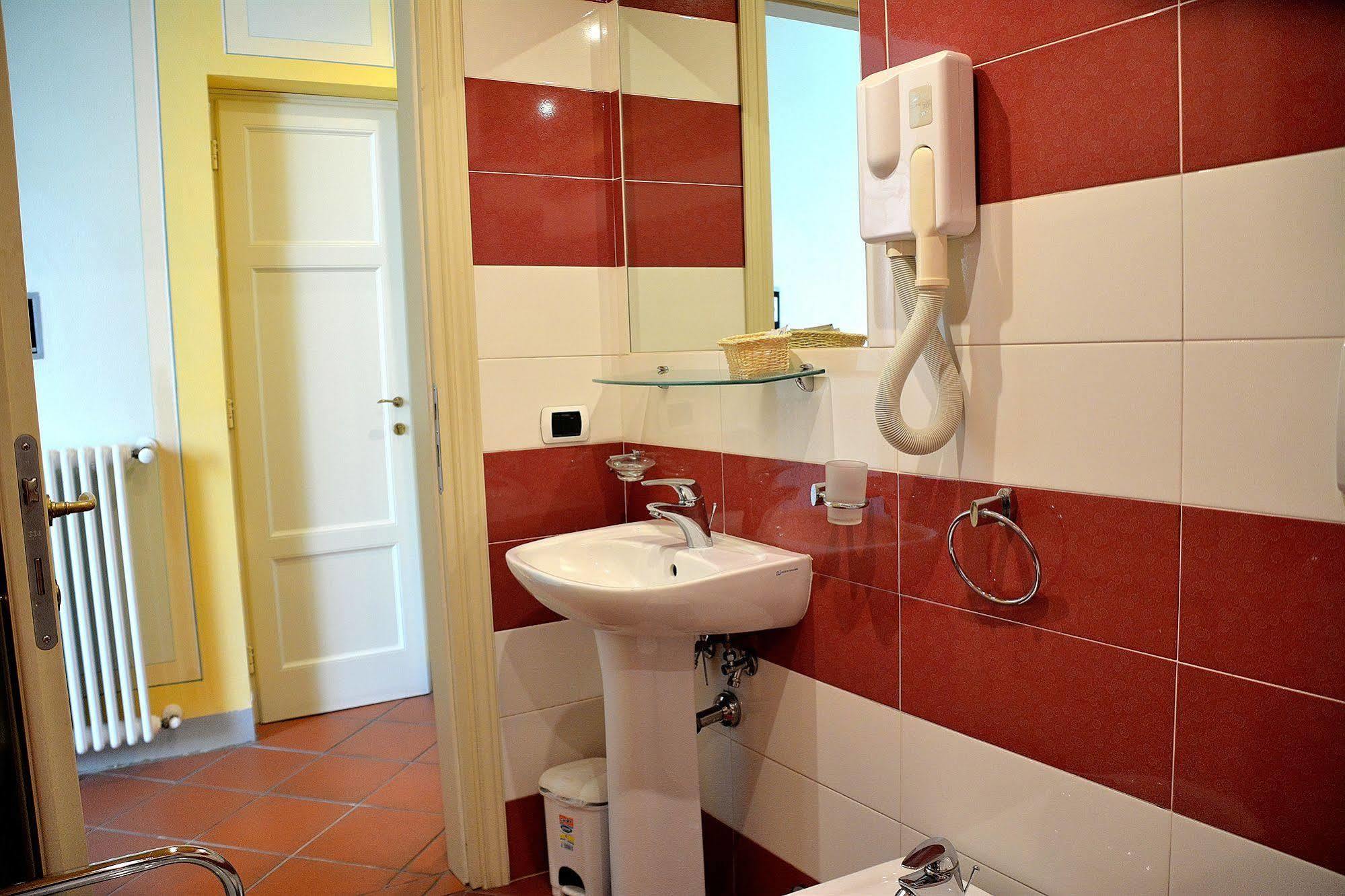 Dimora Dei Guelfi Luxury Rooms Lucca Exteriér fotografie