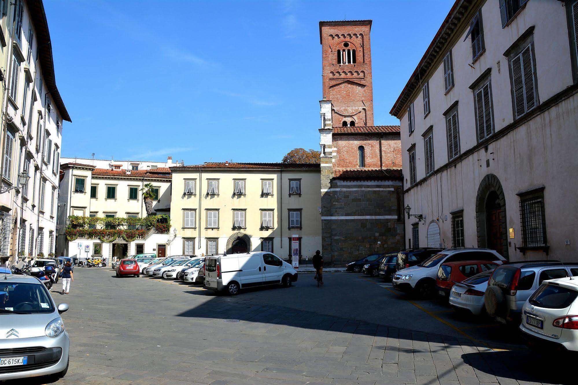 Dimora Dei Guelfi Luxury Rooms Lucca Exteriér fotografie