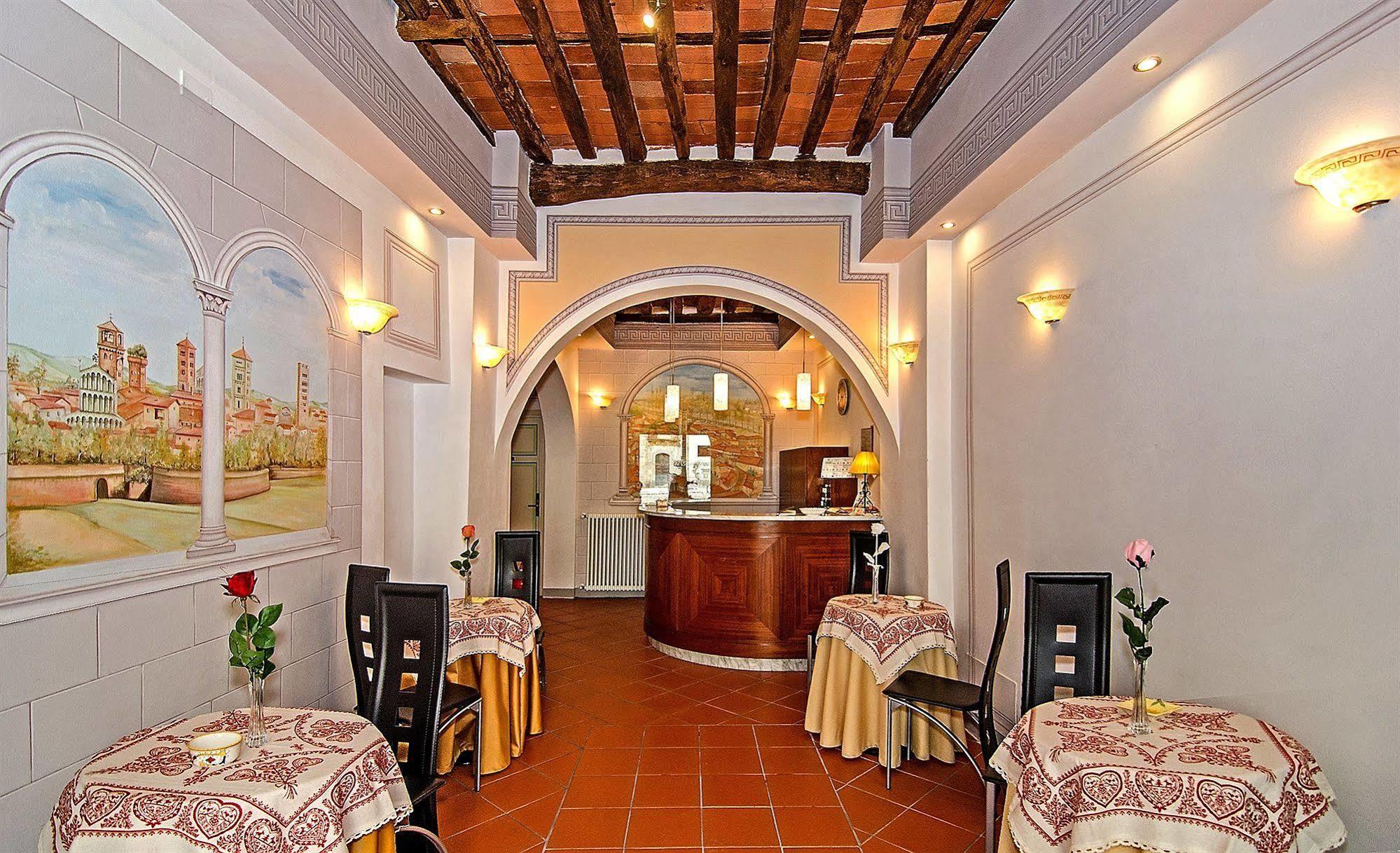 Dimora Dei Guelfi Luxury Rooms Lucca Exteriér fotografie